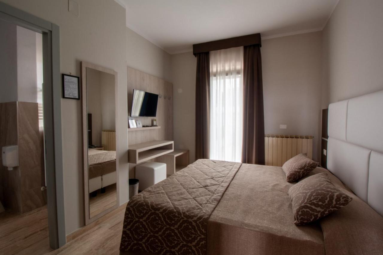 Hotel Europa Termoli Luaran gambar
