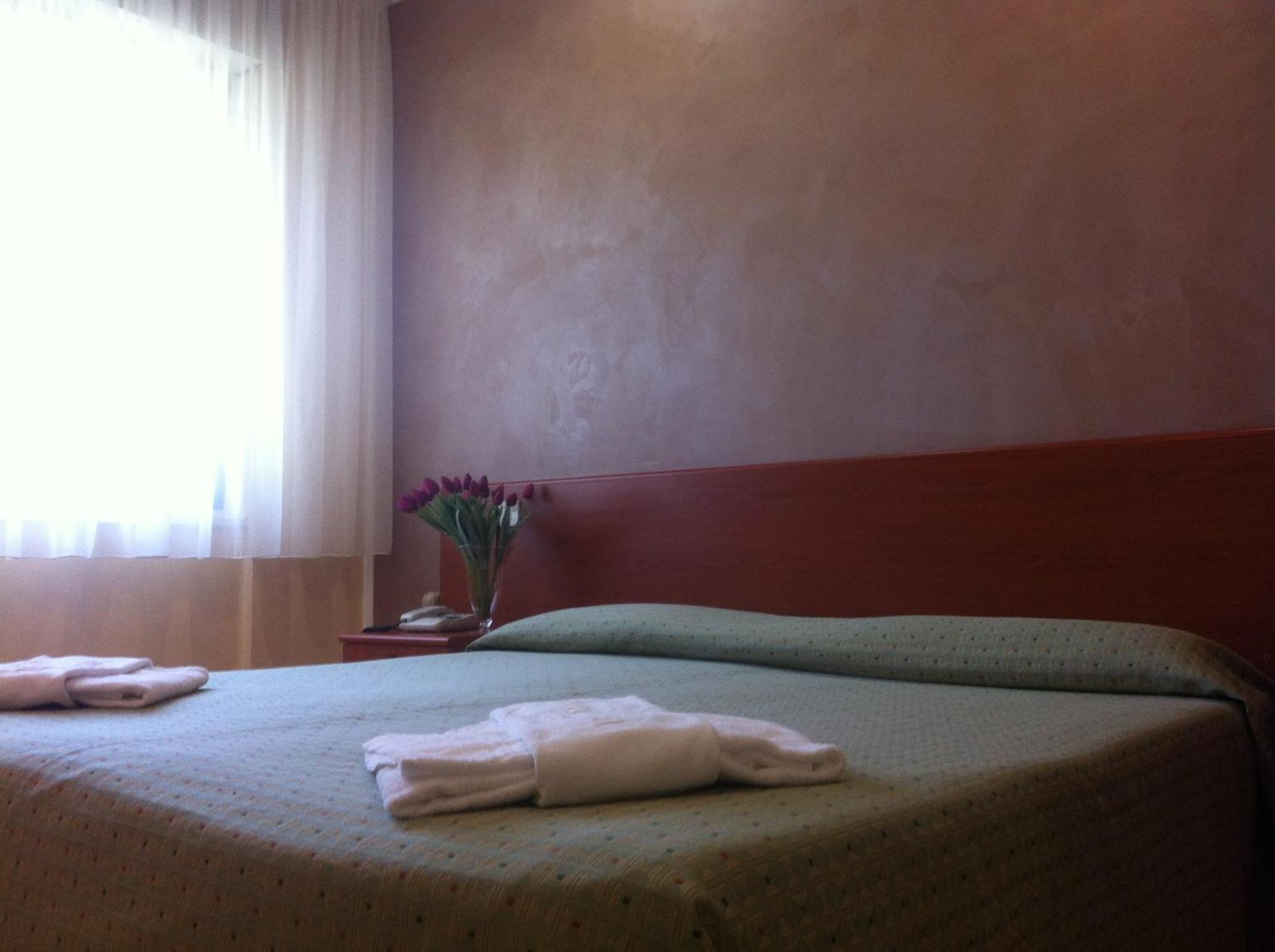 Hotel Europa Termoli Luaran gambar